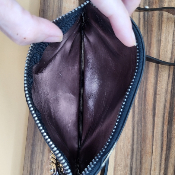 Michael Kors Belt Bag/Fanny Pack w/Silver Detail & Beautiful Gold Lining, EUC - Picture 5 of 5